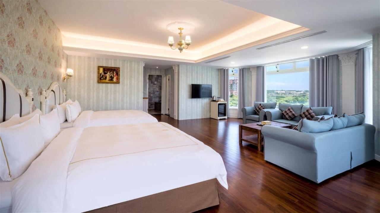 เดอะ ไวท์ ปารีส Hotel เจียวซี ภายนอก รูปภาพ