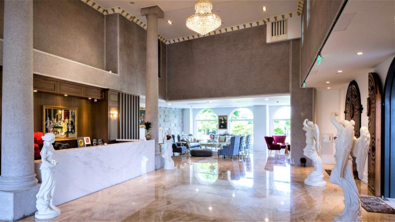 เดอะ ไวท์ ปารีส Hotel เจียวซี ภายนอก รูปภาพ